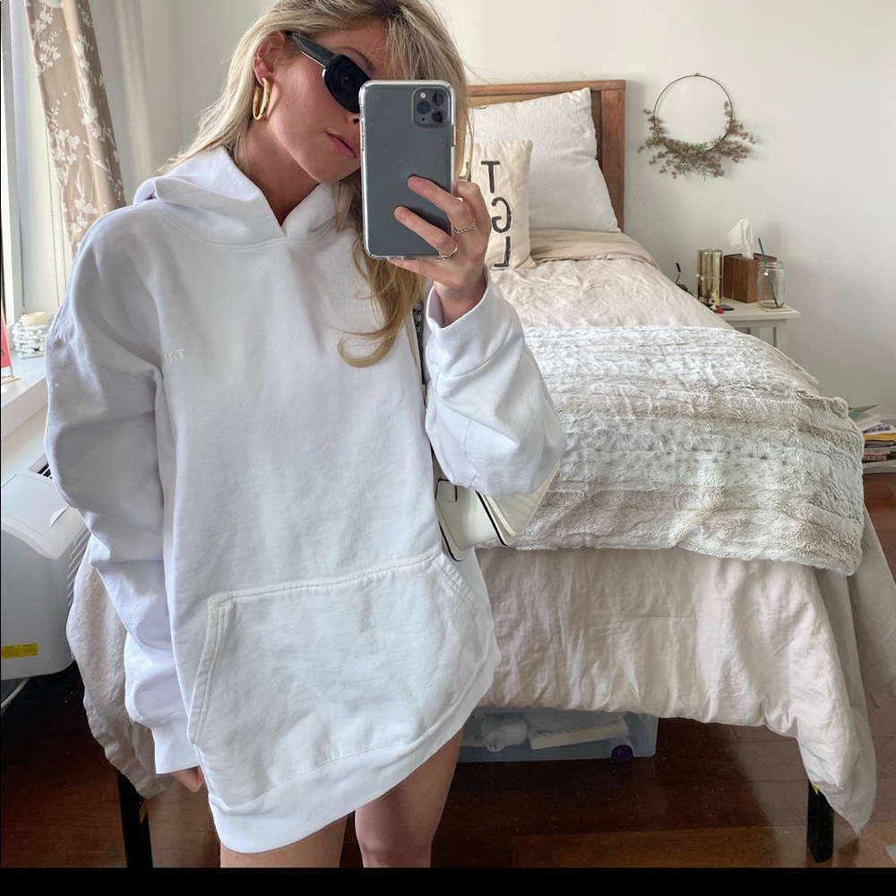 ALL WHITE TALENTLESS HOODIE